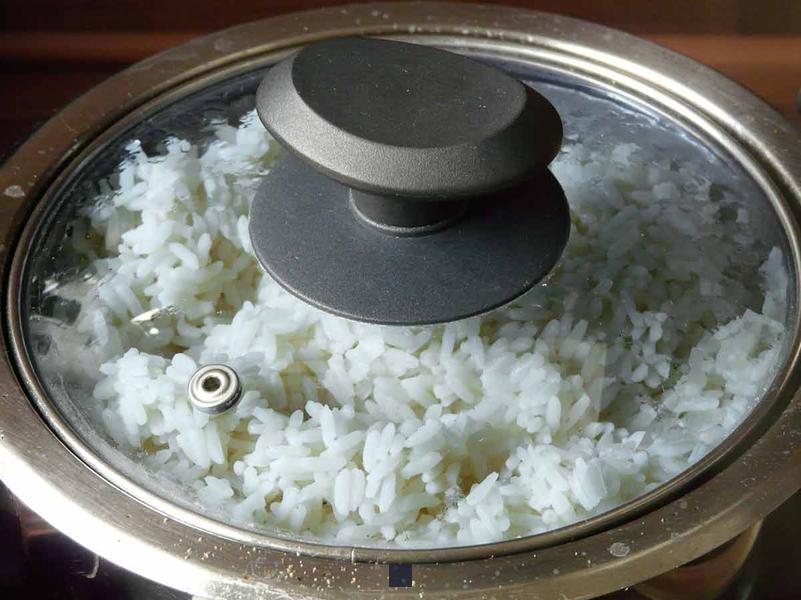 Combien de temps peut-on garder du riz cuit au frais?